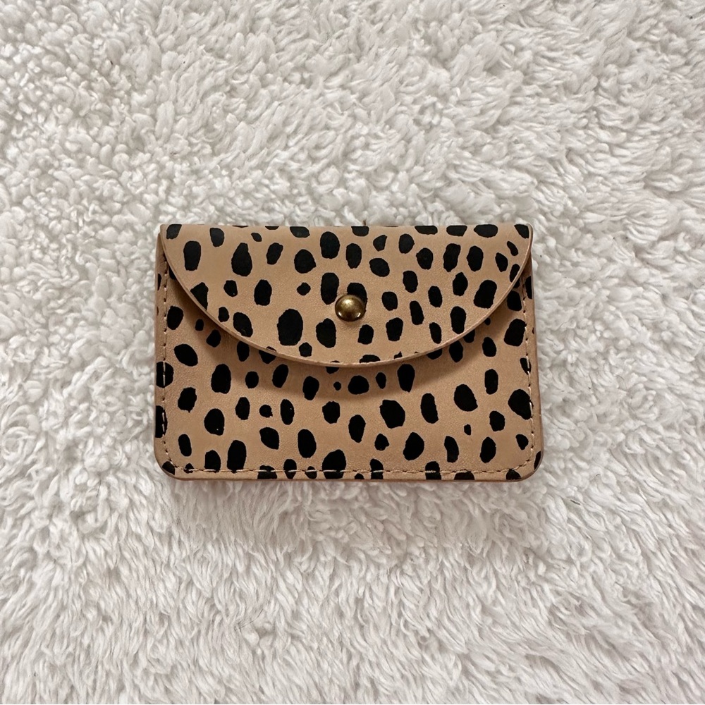 NEVER USED TARGET WALLET